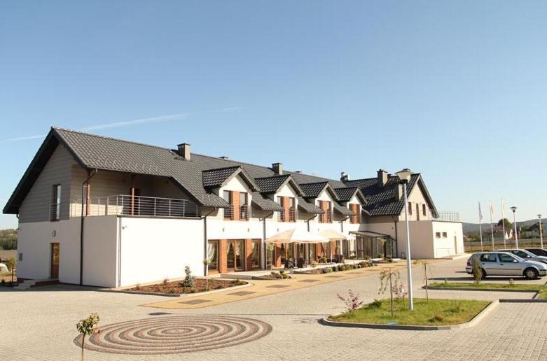 Gosciniec Europejski Miedziana Gora Ngoại thất bức ảnh